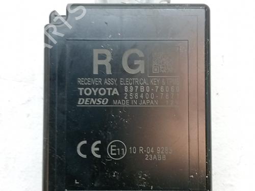 Used Electronic module Electronic module LEXUS UX (_AA1_, _AH1_, _MA1_) 250h (MZAH10) (184 hp) 36072924 36072924