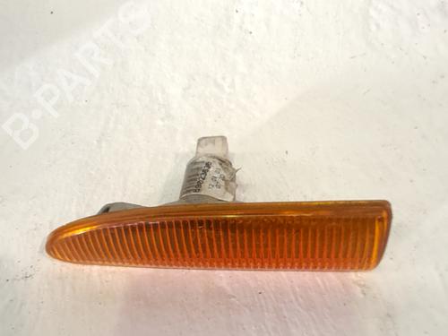 Høyre indikator Høyre indikator JAGUAR X-TYPE I (X400) 2.5 V6 All-wheel Drive (196 hp) 34331520 34331520