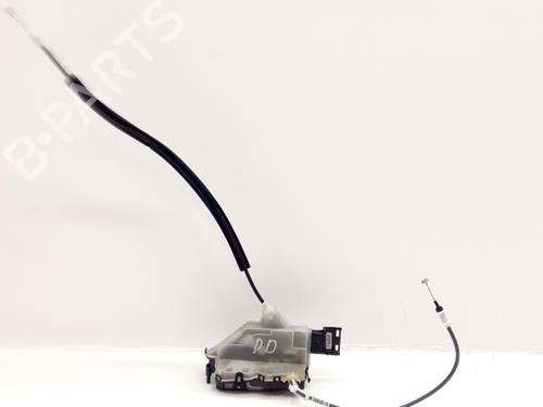 Used Front right lock OPEL CROSSLAND X / CROSSLAND (P17, P2QO) 1.2 (75) (110 hp) 31701649