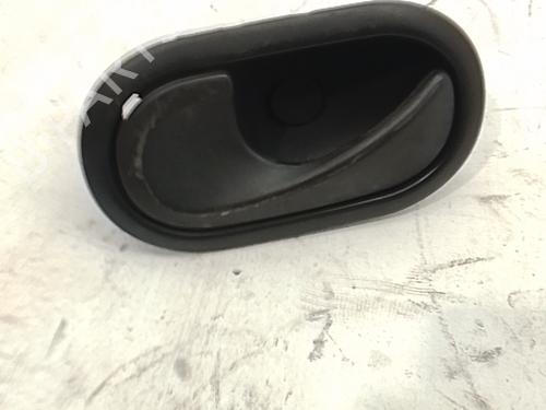 Used Front left interior door handle Front left interior door handle 39400224 39400224