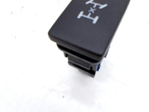 Used Switch Switch TOYOTA RAV 4 IV (_A4_) 2.2 D 4WD (ALA49) (150 hp) 34119771 34119771