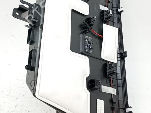 Glove box TESLA MODEL 3 (5YJ3) EV | BP40548814C95 - Image 2