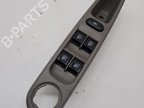 Used Left front window switch RENAULT ZOE (BFM_) ZOE (92 hp) 26951173