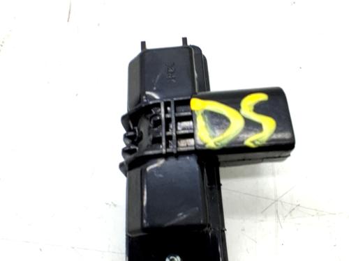 Éclairage de plaque d'immatriculation VW POLO IV (9N_, 9A_) 1.4 TDI (70 hp) 32105472