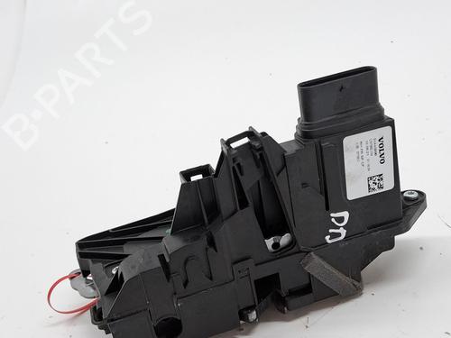 Front right lock VOLVO XC40 (536) T5 Plug-in Hybrid | BP26654528C97 