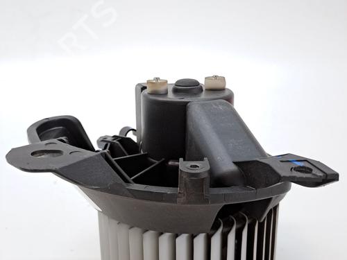 Heater blower motor OPEL ADAM (M13) 1.4 | BP23363492M62 