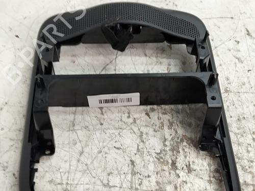 warning-switch-renault-clio-iv-bh_-2012-2013-2014-2015-2016-2017-2018-2019-2020-2021-40549871 main image