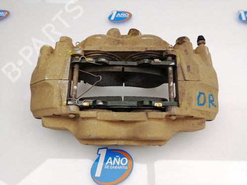 Used Right front brake caliper TOYOTA HILUX VIII Pickup (_N1_) 2.4 D 4WD (GUN125_, GUN125R) (150 hp) 26315724
