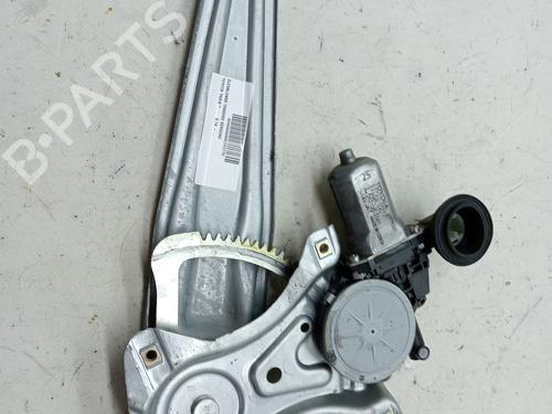 Used Rear right window mechanism TOYOTA YARIS (_P13_) 1.5 Hybrid (NHP130_, NHP130) (101 hp) 23351396