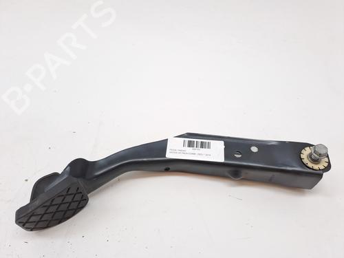 Used Break pedal SKODA SUPERB II (3T4) 1.6 TDI (105 hp) 23362159