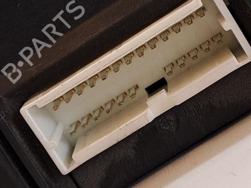 Fuse box CITROËN C-CROSSER (VU_, VV_) 2.2 HDi | BP27462643E1 