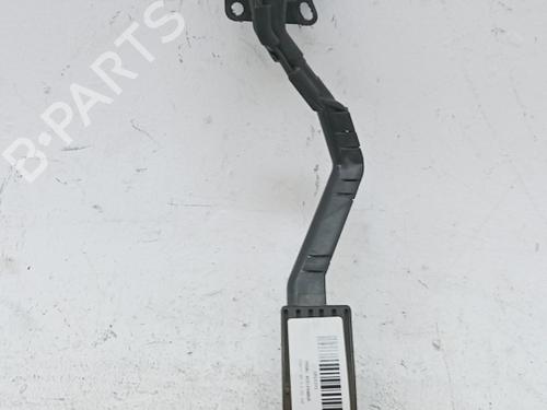pedal-peugeot-407-6d_-2004-2005-2006-2007-2008-2009-2010-2011-40547715 main image