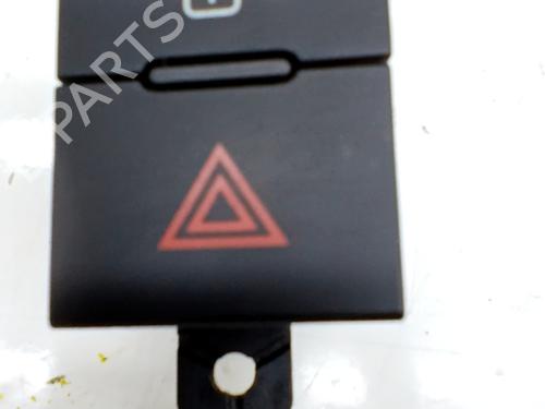 Used Warning switch HYUNDAI i20 III (BC3, BI3) 1.0 T-GDI (101 hp) 32720281