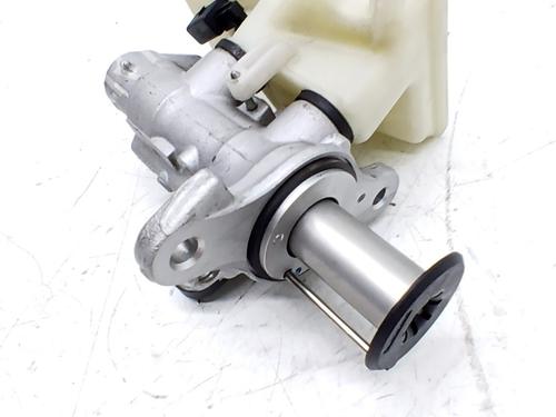 Brake master cylinder AUDI A1 Sportback (GBA) 30 TFSI | BP33771635M77 - Image 2
