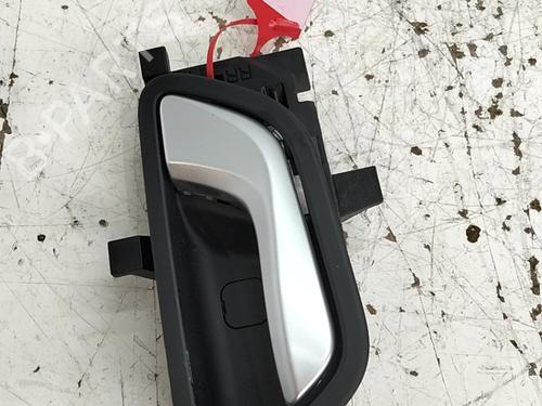 Used Rear right interior door handle Rear right interior door handle 38748532 38748532