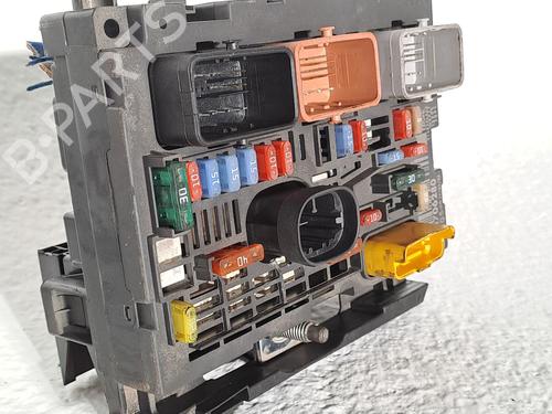 Fuse box PEUGEOT 308 SW I (4E_, 4H_) 1.6 HDi | BP26492046E1 