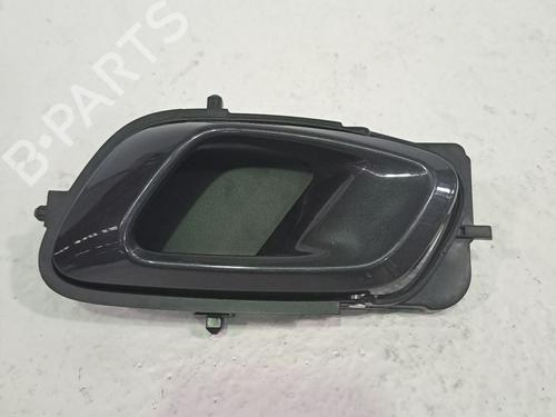 Venstre foran invendig håndtak HYUNDAI i20 III (BC3, BI3) 1.0 T-GDI (101 hp) 24539180