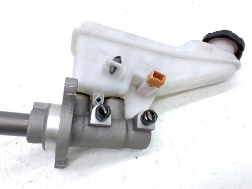 Used Brake master cylinder Brake master cylinder KIA CEED (CD) 1.6 CRDi 136 Eco-Dynamics+ (136 hp) 33762898 33762898