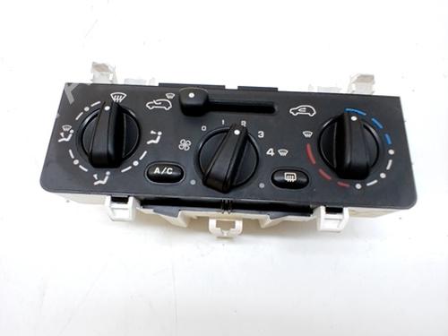 Used Climate control CITROËN C3 I (FC_, FN_) 1.4 i (73 hp) 30622664
