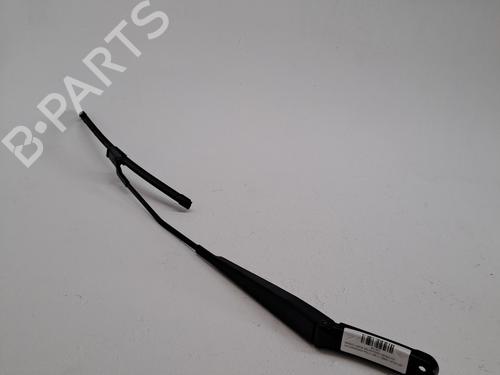 Used Front windshield wiper arm VW POLO V (6R1, 6C1) 1.6 TDI (90 hp) 24172663