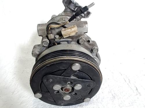 Compressore A/C DACIA SANDERO 1.2 16V (75 hp) 32107688