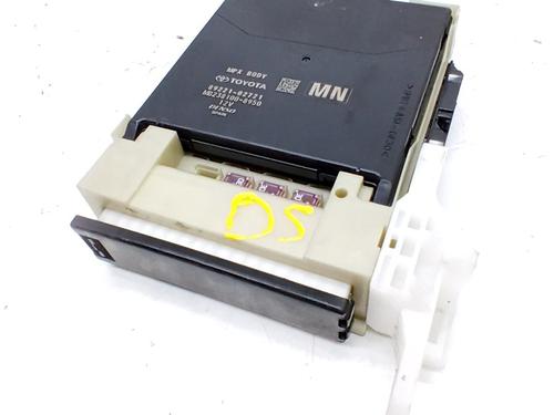 Used Electronic module Electronic module TOYOTA COROLLA Estate (_E21_) 1.8 Hybrid (ZWE211W) (122 hp) 33766437 33766437