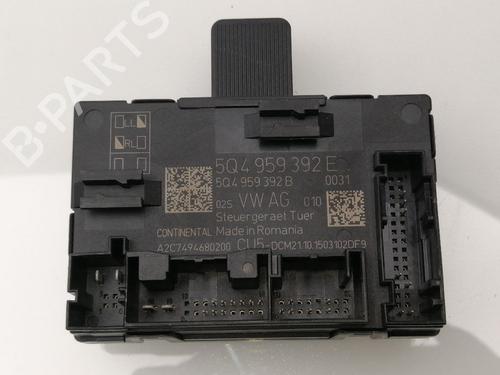 Elektronisk modul SEAT LEON ST (5F8) 2.0 TDI (150 hp) 23651722