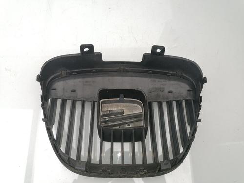 Grille SEAT CORDOBA (6L2) 1.4 TDI | BP25844741C40 