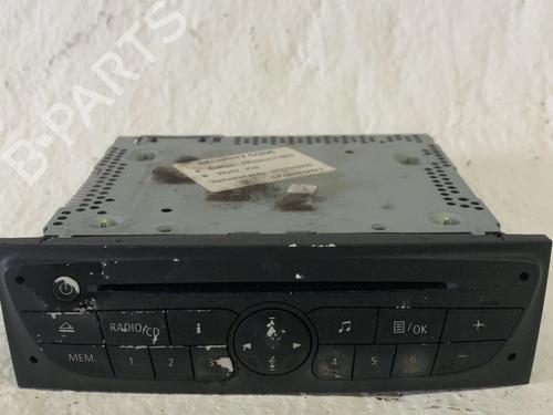 radio-renault-clio-iii-br01-cr01-2005-2006-2007-2008-2009-2010-2011-2012-2013-2014-32978188 main image