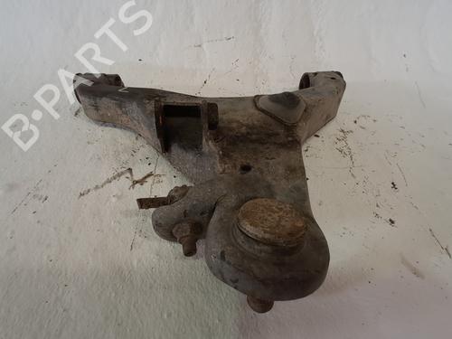 Used Left front suspension arm Left front suspension arm 38772132 38772132
