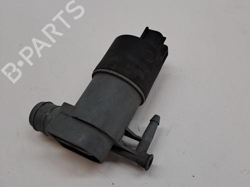 Used Washer pump TOYOTA YARIS (_P13_) 1.3 (NSP130_, NSP130) (99 hp) 24172244