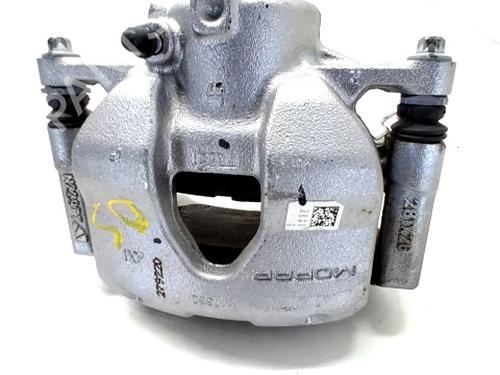 Used Right front brake caliper FIAT 500e (332_) Elektro 3+1 (FA1) (118 hp) 30337608