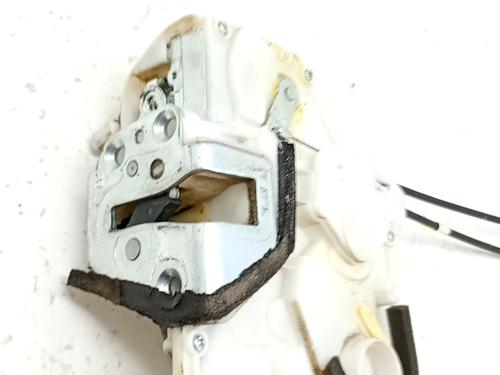 Front right lock SUZUKI SWIFT III (MZ, EZ) 1.3 DDiS (RS413D) | BP32312516C97
