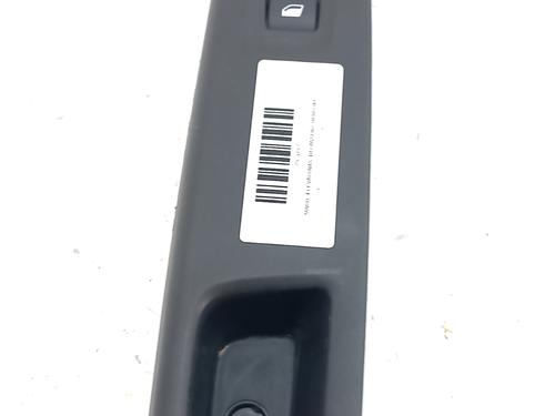Used Right front window switch OPEL CORSA F (P2JO) 1.2 MHEV (101 hp) 32285315
