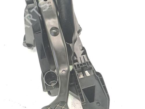 Used Break pedal VW PASSAT B8 (3G2, CB2) 1.4 TSI (150 hp) 28108693