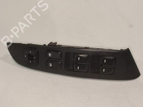 Left front window switch HYUNDAI ix35 (LM, EL, ELH) 1.7 CRDi | BP37223984I27 - Image 2