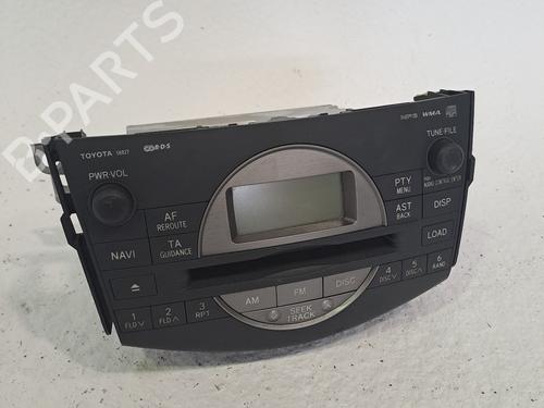 Used Radio TOYOTA RAV 4 III (_A3_) 2.2 D 4WD (ALA30_, ALA30R) (177 hp) 26315400