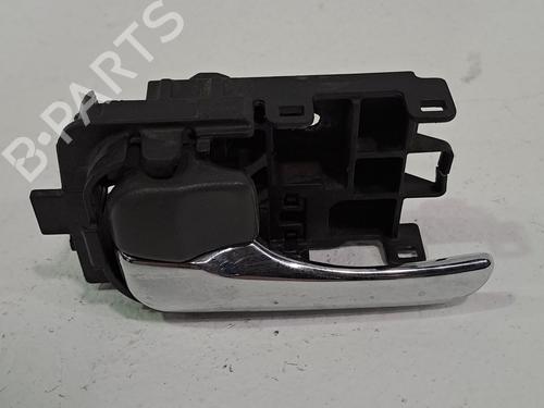 Used Front left interior door handle NISSAN X-TRAIL I (T30) 2.2 dCi 4x4 (136 hp) 23373346