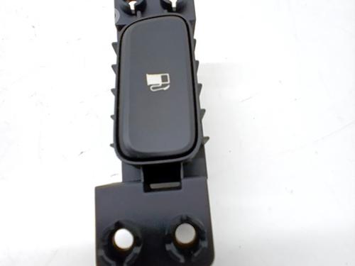 Switch KIA NIRO I (DE) 1.6 GDI Hybrid | BP30338016I30