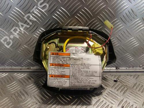 Used Driver airbag SUZUKI GRAND VITARA I (FT, HT) 2.0 4x4 (TA52, TL52, SQ420) (128 hp) 23874132