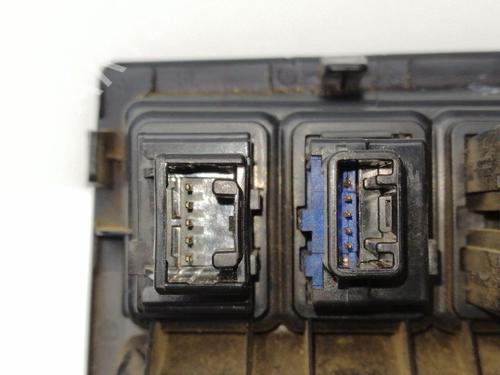 Switch TOYOTA HILUX VIII Pickup (_N1_) 2.4 D 4WD (GUN125_, GUN125R) | BP26315812I30 