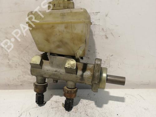 Used Brake master cylinder MERCEDES-BENZ 124 Saloon (W124) 250 D (124.125) (94 hp) 26539363