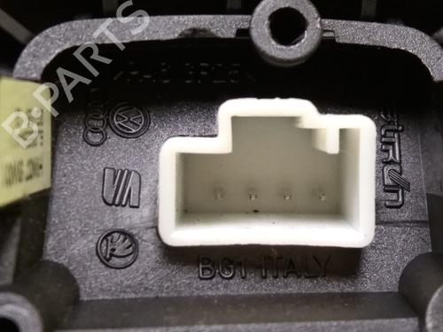 Steering wheel controls SEAT IBIZA IV (6J5, 6P1) 1.6 TDI | BP23650968E15 