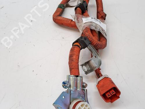 Used Electronic module TOYOTA YARIS (_P13_) 1.5 Hybrid (NHP130_, NHP130) (101 hp) 23363034