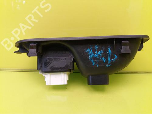 Used Right rear window switch RENAULT MEGANE II (BM0/1_, CM0/1_) 1.5 dCi (BM1E, CM1E) (106 hp) 23386278