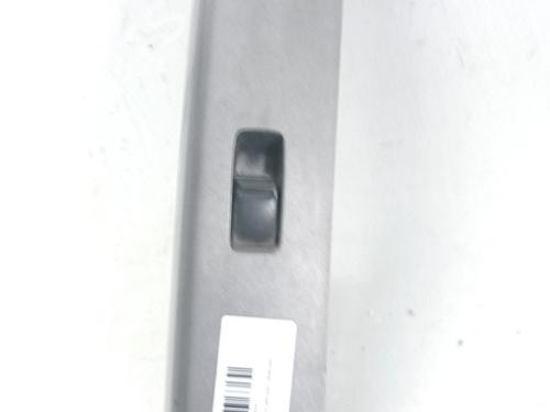 Used Right front window switch Right front window switch NISSAN PICK UP (D22) 2.5 dCi 4WD (133 hp) 35967968 35967968