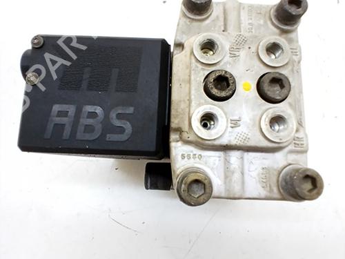 Used ABS pump AUDI 80 B4 Saloon (8C2) 2.0 E (115 hp) 30121055