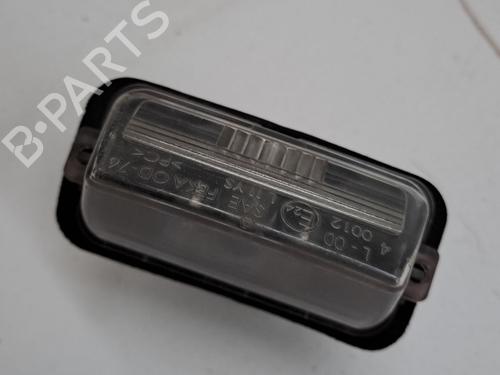 Used Licence plate light TOYOTA YARIS (_P13_) 1.0 (KSP130_, KSP130) (69 hp) 23375593