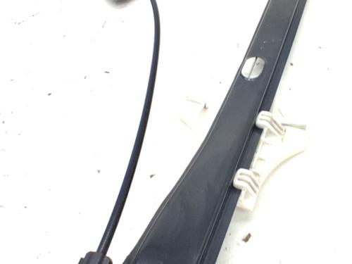 Rudehejsemekanisme Højre bagtil Rudehejsemekanisme Højre bagtil SKODA FABIA III (NJ3) 1.0 (75 hp) 36015777 36015777