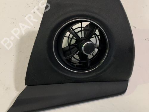 Used Air vent Air vent TOYOTA COROLLA Hatchback (_E21_, _EA1_, _EH1_) 1.8 Hybrid (ZWE211, ZWE219) (122 hp) 33766012 33766012